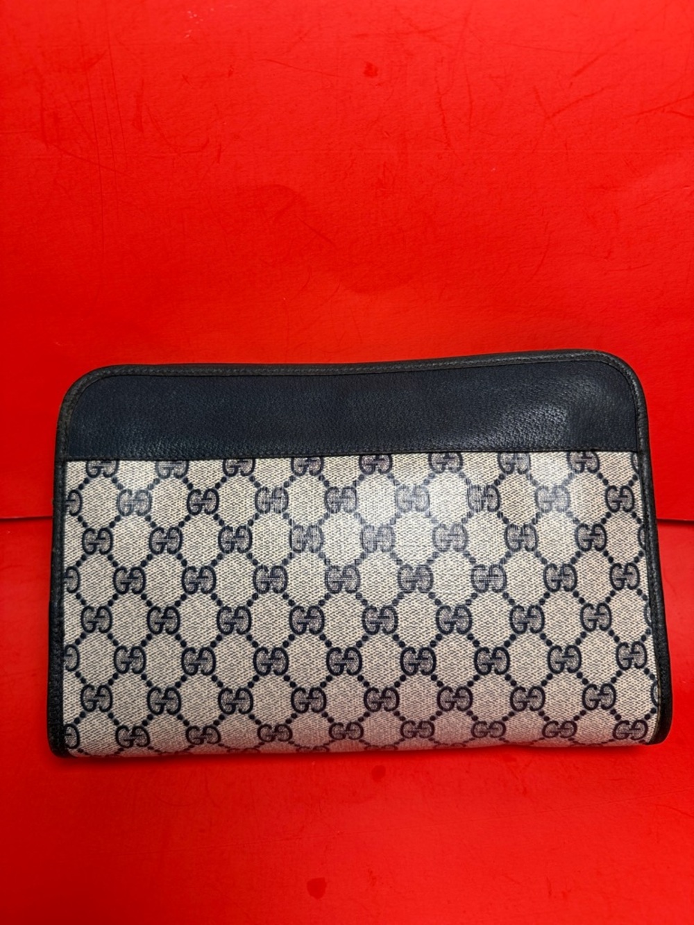 Gucci Beige/Blue GG Monogram Zip Pouch with Gold Hardware - Picture 2 of 6
